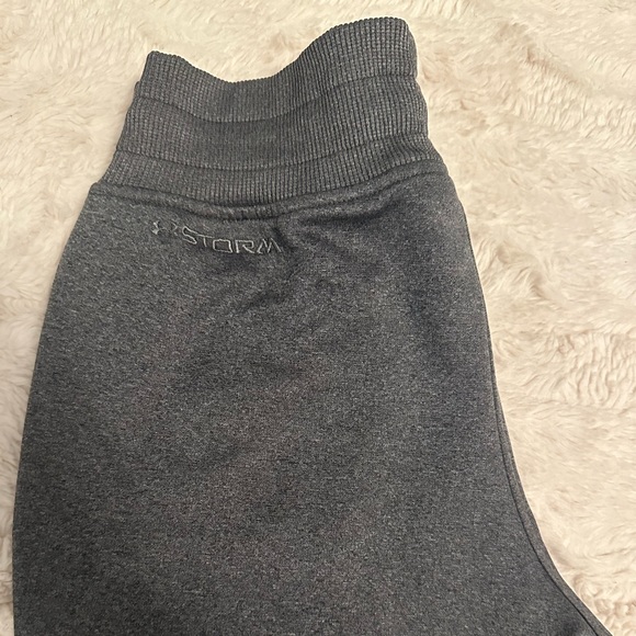 Under Armour Track Pants - Picture 5 of 6
